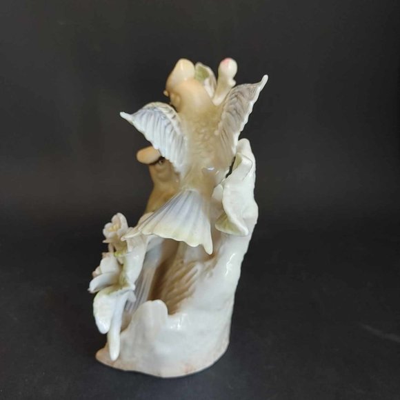 Vintage 1960s Ardalt Lenwile China Verithin Bird Figurine Wax Wing #6189 - Picture 4 of 10